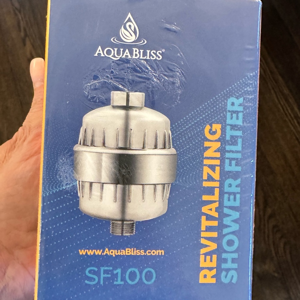 AquaBliss Revitalizing Shower Filter